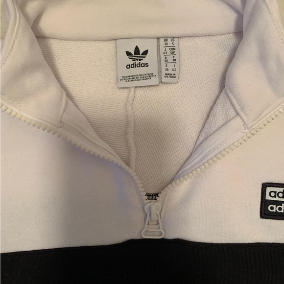 Adidas 1/4 Zip Crop Sweater - Picture 4 of 10